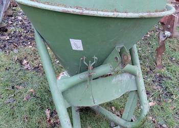 Rozsiewacz nawozu Brzeg