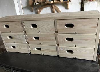 Budka dla jerzyków 9 gniazd Budka dla jerzyków 9 gniazd