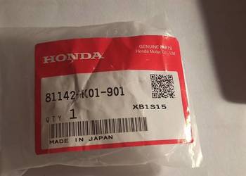 HONDA PCX125 150 FORZA NSS PRZYCISK SCHOWKA ZACZEP 81142-K01-901