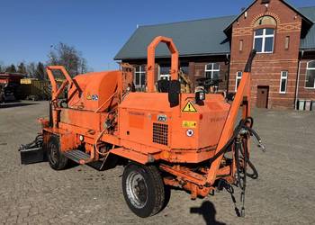 Skrapiarka do emulsji/bitumu samojezdna Strassmayr S30-1200-G-VHY
