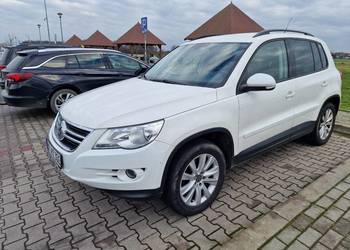 Volkswagen Tiguan 2.0 4Motion, hak,  3 wlasciciel.