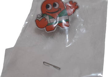 Pin, Peccy w kamizelce z prezentem, Amazon (Przypinka)