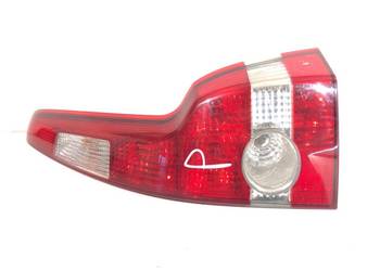 LAMPA PRAWY TYŁ VOLVO V50 30678748 Kombi 03-12 ŚWIATŁO TYLNA, PRAWA