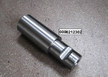 Wałek podajnika prawy do prasy Claas