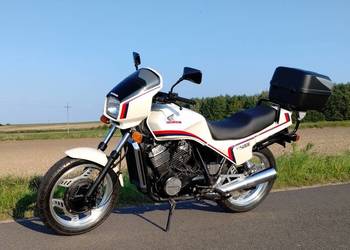 Honda VT500E - piękny klasyk