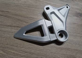 Set lewy Honda CB300R i CB125R, mocowanie podnóżka przód, strona lewa