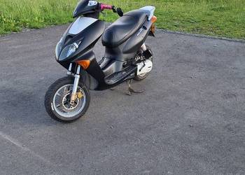 Sprzedam lub zamienie skuter marki Honda x8r-s 70cc