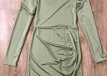 Oliwkowa sukienka Femme Luxe