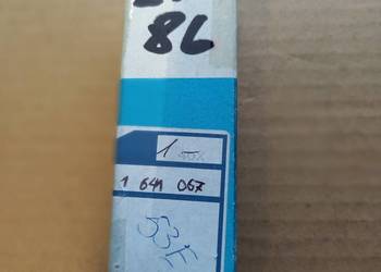 1641067/86VB-13774-AB Lampka oświetlenia kabiny