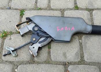 Dźwignia hamulca ręcznego Skoda Fabia 2
