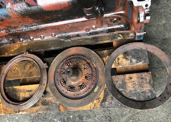 Ford TW Ford fonn-6015-DA - Sprzęgło
