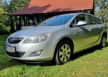 Opel Astra IV 1.7 CDTI SportsTourer