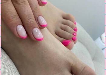 Manicure/Pedicure Bo perfekcyjny kolor paznokci poprawia nastrój ?