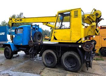 Żuraw samochodowy CKD AD080  Praga V3S