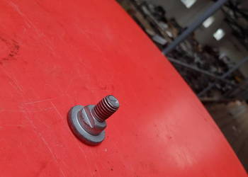 43580404716000 Śruba KOSIARKA PRONARPDT300 PDT260  oryginalna 0.404.7160.00