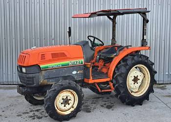 Traktor traktorek HITACHI NTX27D 27KM 4×4