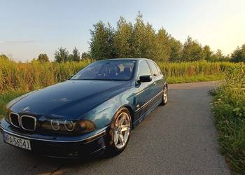 BMW E39 523i