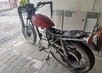 Kawasaki ltd  kz 305