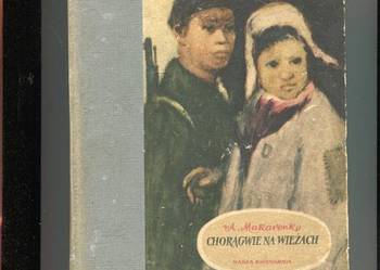 Chorągwie na wieżach - Makarenko