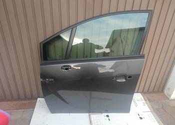 Drzwi lewy przód Opel Meriva B . Kod koloru Z177