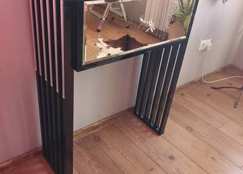 Piękna konsola Glamour, wysoki połysk, lamele, ruchoma szuflada