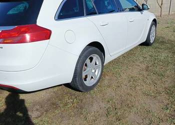 Sprzedam Opel Insignia 2.0cdti 130km