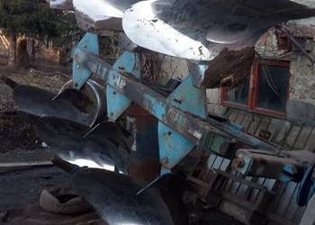 Sprzedam pług trzy skibowy