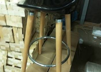 Piękne Hokery barowe 3 sztuk stan bardzo dobry