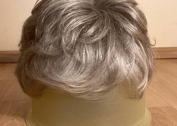 Peruka damska, elegancka, wysoka jakość, produkcja Włochy