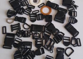 Klamra Plastikowa Zatrzask Zapięcie Do Taśmy Plecaka, Nerki ZESTAW Klamra Plastikowa Zatrzask Zapięcie Do Taśmy Plecaka, Nerki ZESTAW