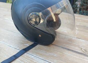 Sprzedam kask na skutera