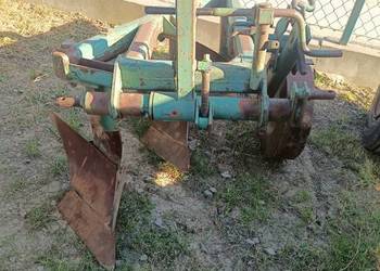 Pług 3-skibowy średni