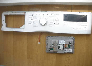 Programator Whirlpool AWOC74003PBL moduł sprawny dobry