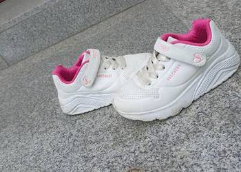 Buty dziewczęce skeachers