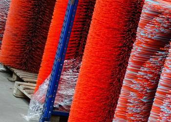 Szczotka zamiatarka - fi 550 mm, dł. 800 walcowa gęsty PP Szczotka zamiatarka - fi 550 mm, dł. 800 walcowa gęsty PP