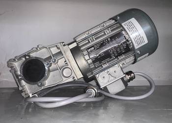 Lenze G50AB045MVAR2C 0,37kW 0,95/1,6A, i17,3