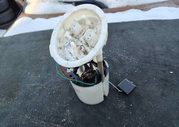 Bmw e87 e90 pompa paliwa benzyna kompletna 100% sprawna