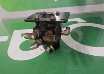 Orbitrol Eaton 263-3177-002 CNH 86507484 New Holland TM 190 Orbitrol Eaton 263-3177-002 CNH 86507484 New Holland TM 190