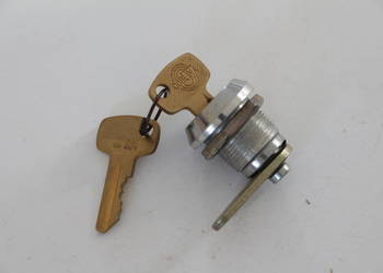 MZ ETZ 150 / 251 zamek Doblina nowy DDR