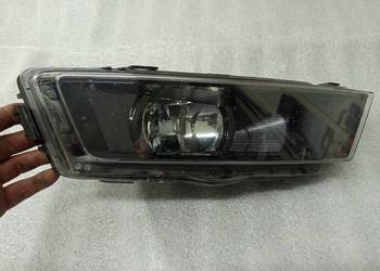 Halogen prawy Skoda Rapid orginalny