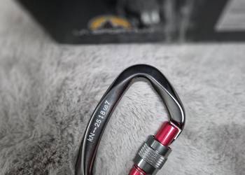 Nowy karabinek wspinaczkowy zakrecany 25kN