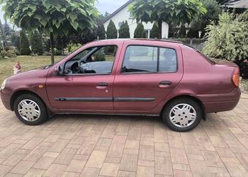 Sprzedam renault Thalia przebieg mały