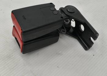 ZAPINKA PASA TYŁ FORD FIESTA MK7 LIFT 8V51-A613K21-AC