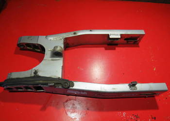 HONDA HORNET 600 PC36 03 wahacz mocowanie koła zawieszenie