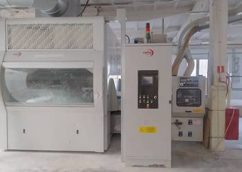 Automatyczna linia do lakierowania frontów meblowych CEFLA EASY