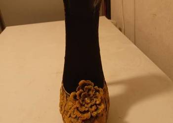 Artystyczny Handmade.Dekoracyjny damski but z cynowej blachy