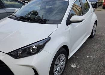 Toyota Yaris Hybrid 1.5 Comfort | automat | 2022 | ok. 38 000 km | salon Po