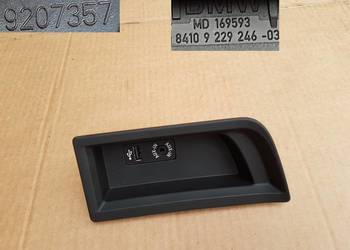 BMW 1 120 F20 f21 LIFT wkładka schowek gniazdo AUX USB