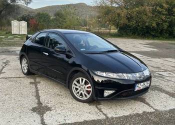 Honda Civic VIII UFO