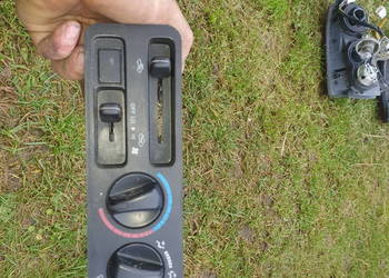 Panel sterowania nawiewów Klimatyzacji Toyota Starlet p9 96-